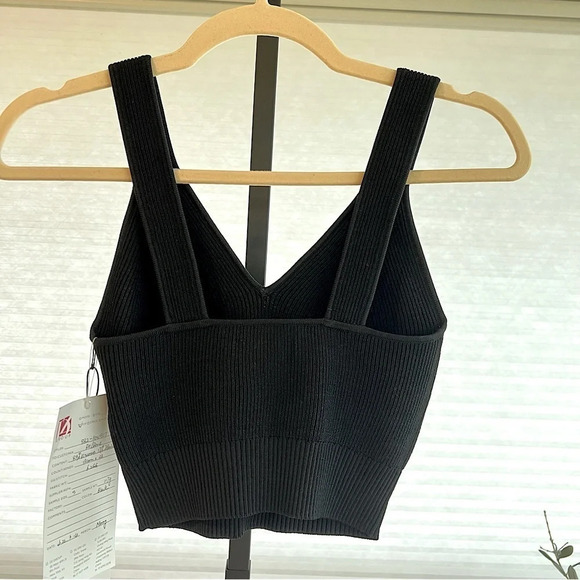 Re/Done 90s Rib Crop Top Black Small NWT Classic Contemporary Minimalist Neutral - Picture 3 of 5